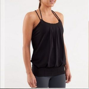 Lululemon Flow and Go Tank in excellent condition